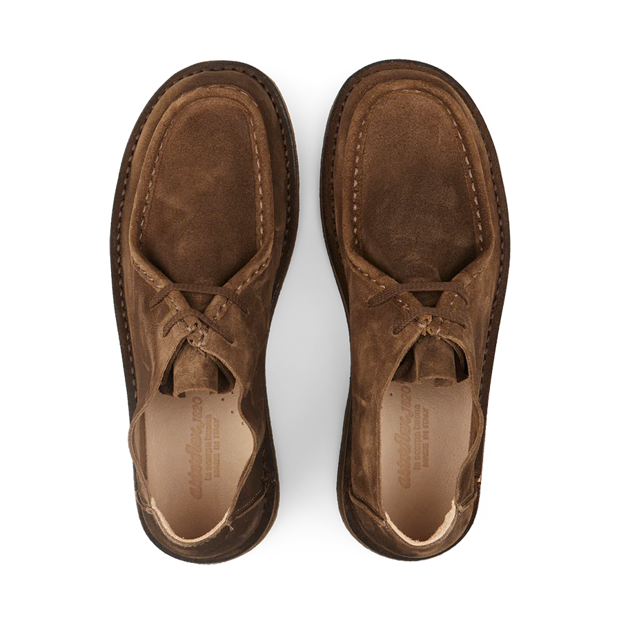 Astorflex's Dark Khaki Suede Beenflex Derbies showcase a derby design, crafted from premium vegetable-tanned suede leather with visible stitching, as viewed from above.