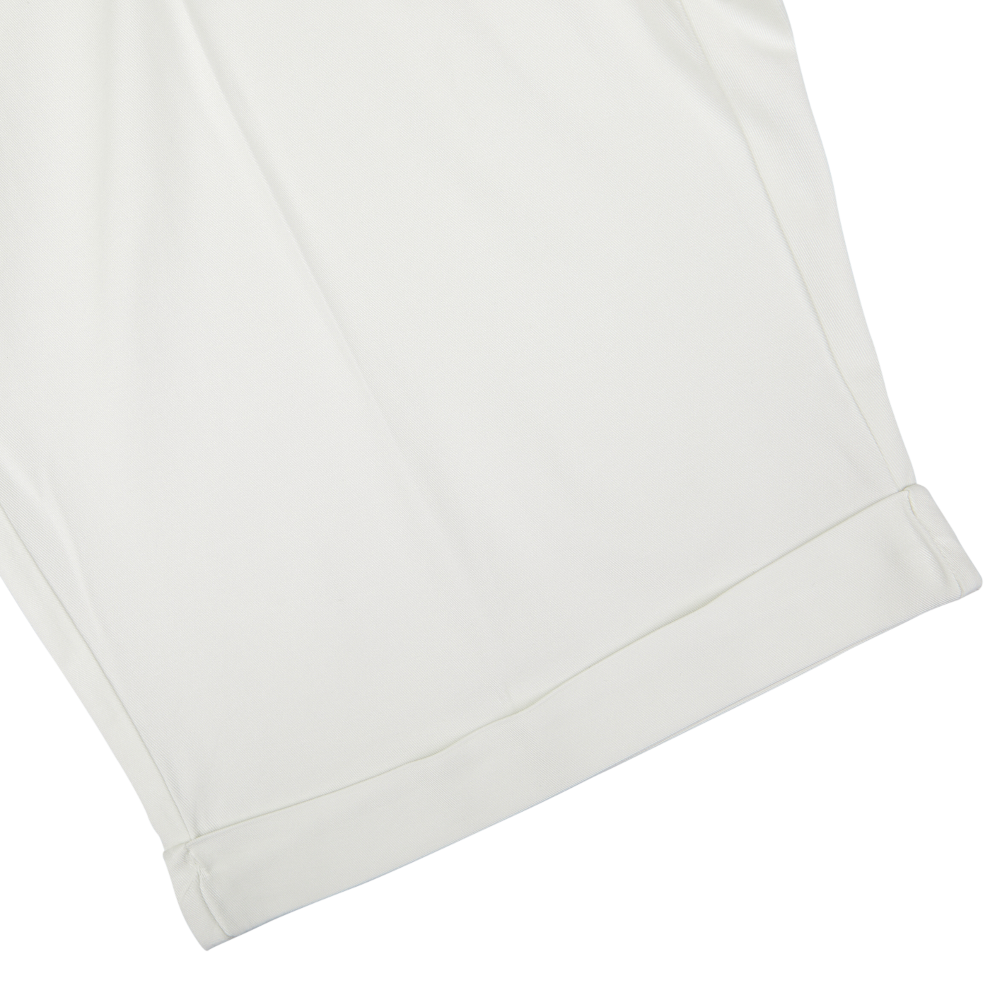 Off-White Cotton Blend Pleated Bermuda shorts by Berwich, with hem on a plain background and featuring a wider fit.