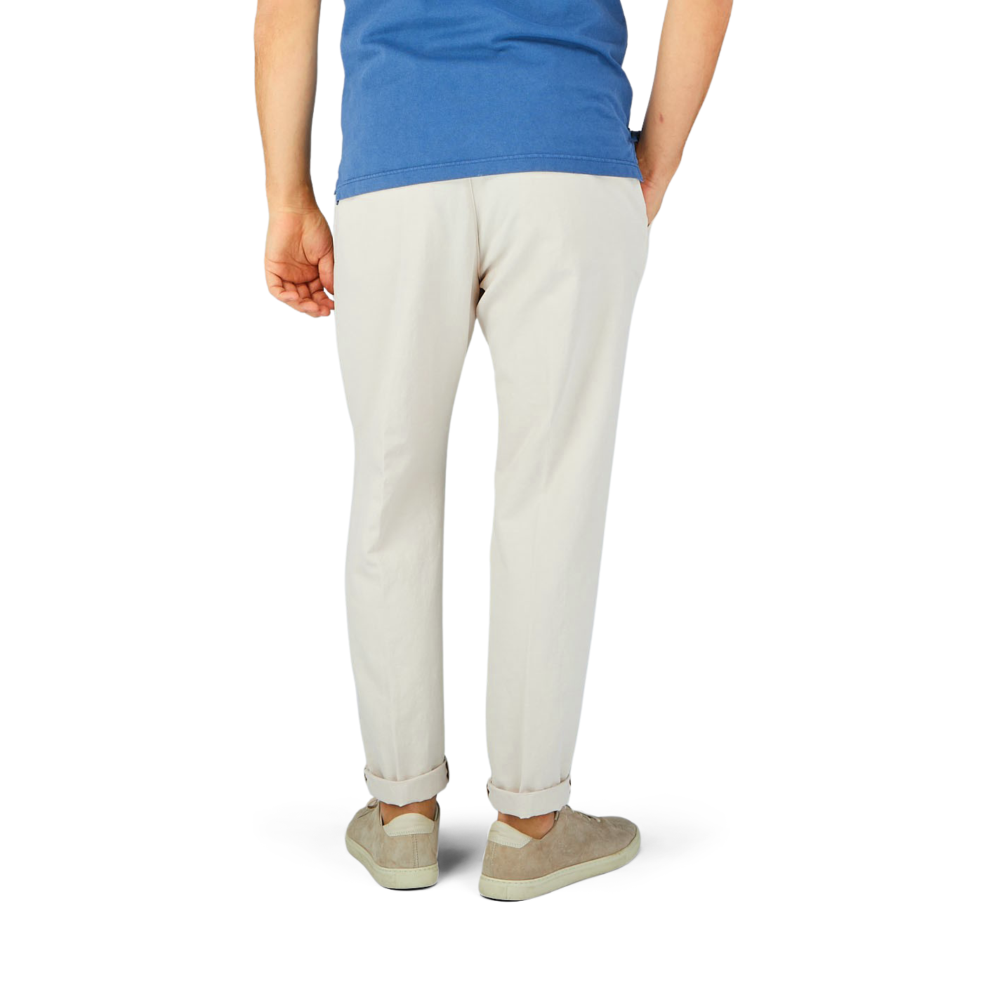 The man is wearing a blue cotton t-shirt and Briglia Ecru Beige Cotton Linen BG59 Pleated Chinos.