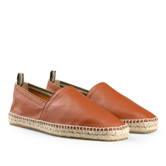 Castañer's Chestnut Brown Leather Pablo Espadrilles feature calf leather slip-on design, woven straw soles, and green pull tabs.