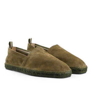 Dark Green Suede Leather Pablo Espadrilles from Castañer feature suede leather uppers, natural jute braided soles, and convenient pull tabs at the heel.