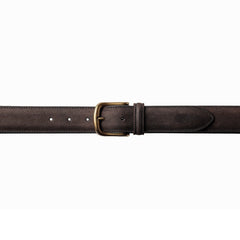 The Crockett & Jones Dark Brown Rough-Out Suede 32mm Belt boasts a brass buckle and multiple adjustment holes, combining style with a perfect fit.