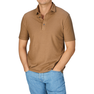 A man wearing a Coffee Brown Cotton Linen Polo Shirt from Drumohr.