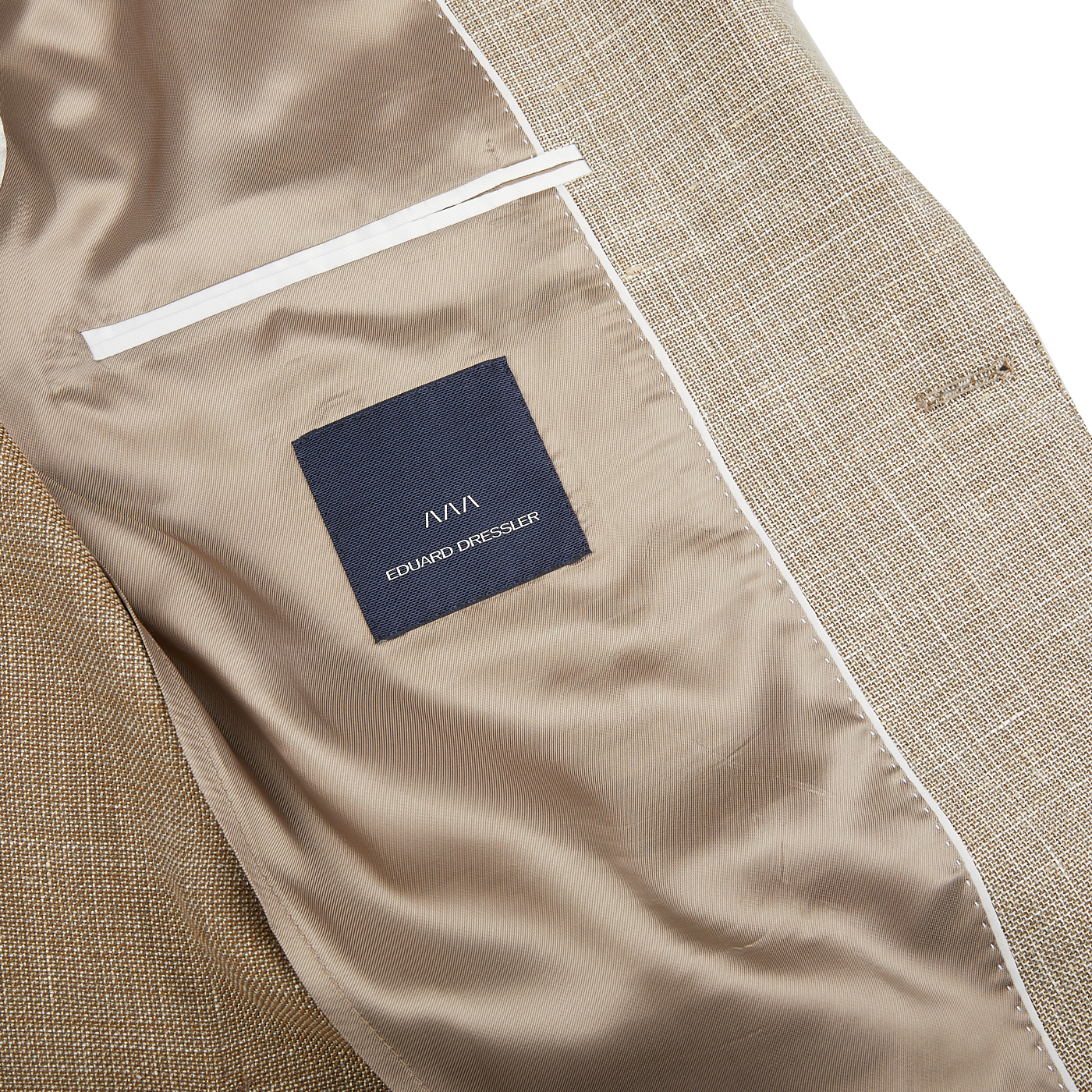 A Light Brown Wool Linen Hopsack Sendrik Blazer constructed with a wool-linen fabric, featuring an Eduard Dressler label on the back.