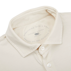 Fedeli, a luxury casual wear producer, crafted the Cream Beige Organic Cotton LS Polo Shirt with an exquisite collar made of organic Giza cotton.