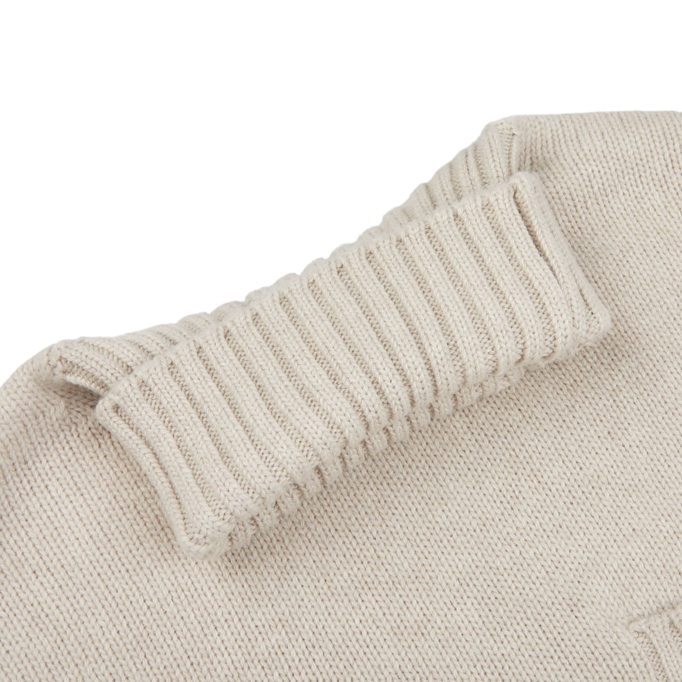 Experience the elegance of Fedeli's Natural Beige Wool Cashmere Rollneck, a wool-cashmere masterpiece featuring a stylish roll neck in close-up view.