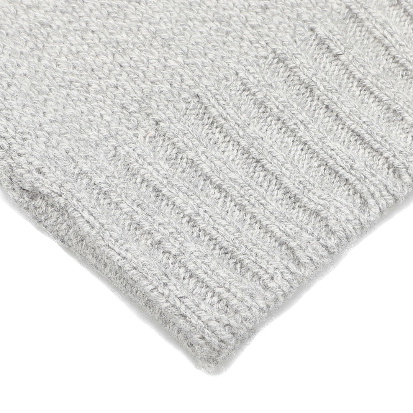 Close-up of the Gran Sasso Grey Eco Cashmere Norwegian Crewneck Sweater, featuring a ribbed edge pattern reminiscent of traditional Norwegian design.