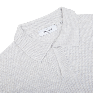 A light grey cotton linen polo shirt from Gran Sasso, perfect for summer.