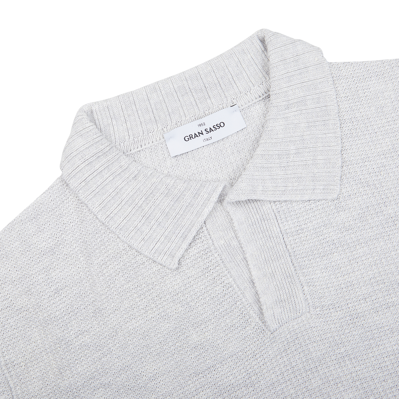 A light grey cotton linen polo shirt from Gran Sasso, perfect for summer.