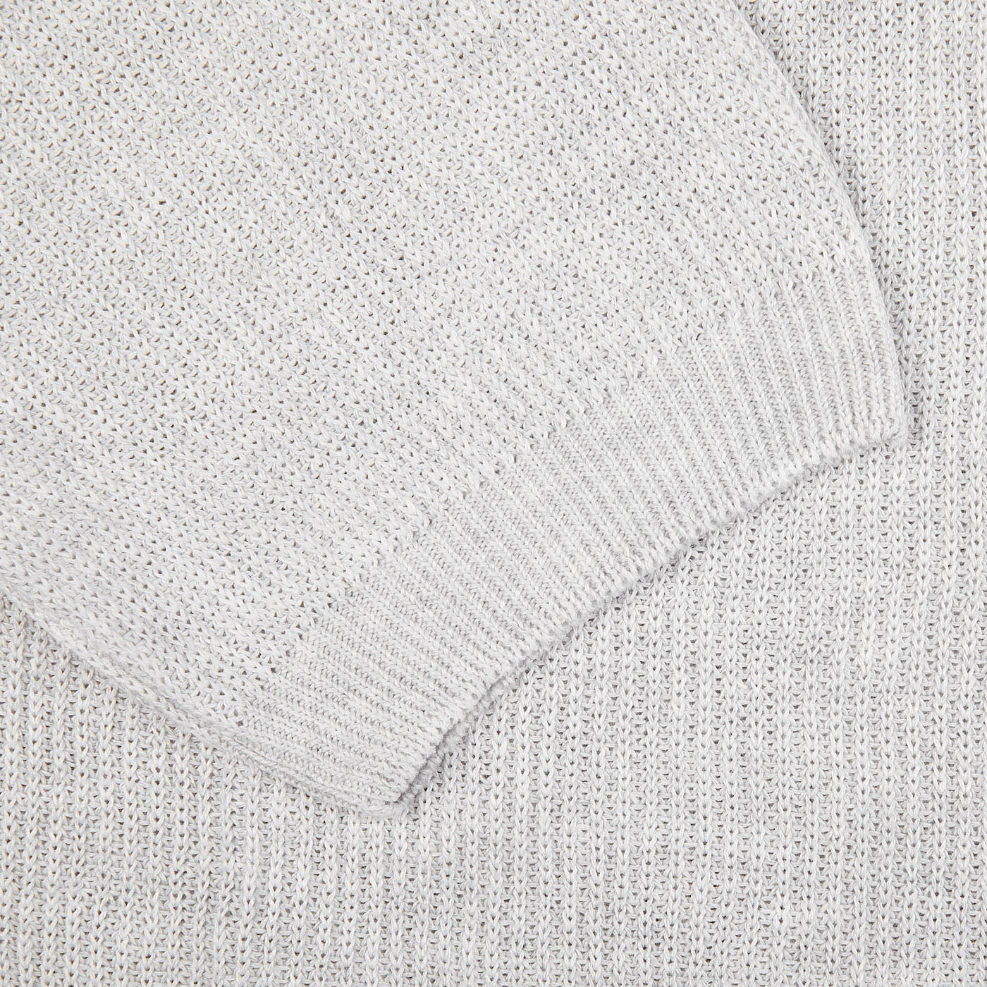 A close up image of a Light Grey Linen Cotton T-shirt made from cotton-linen thread by Gran Sasso.