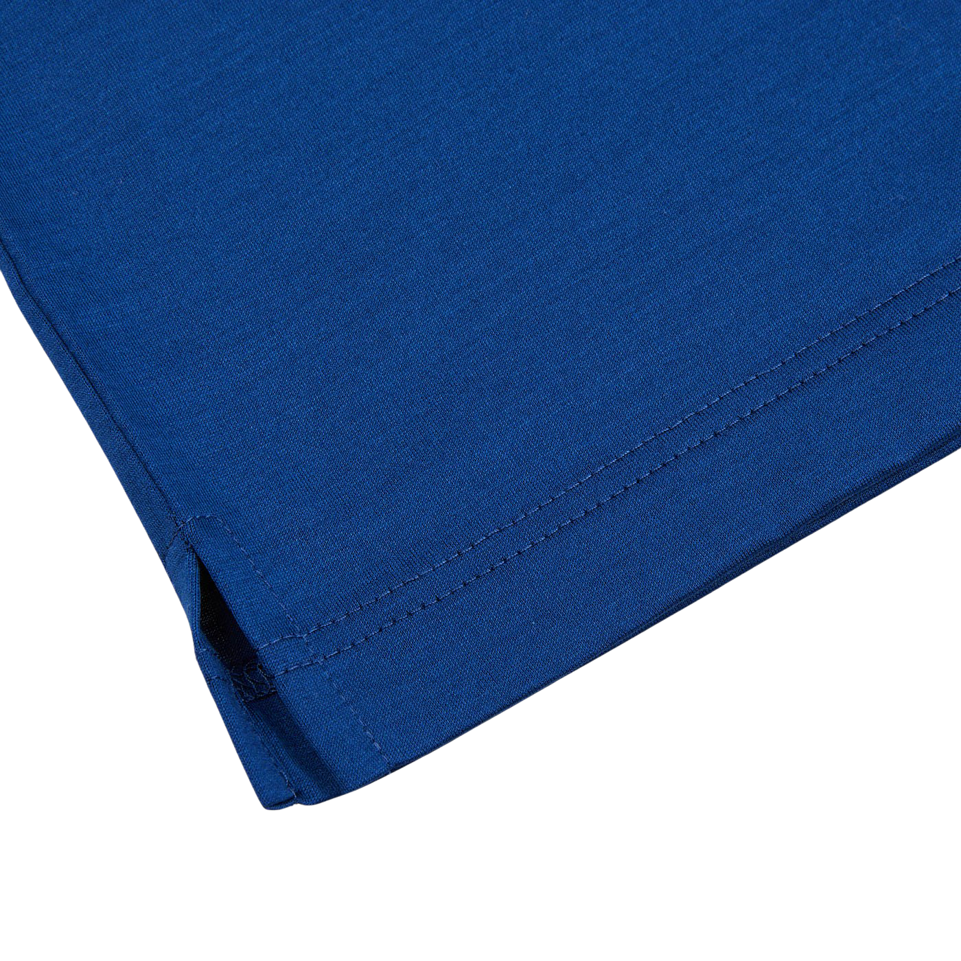 A close up of a Gran Sasso navy blue cotton Filo Scozia polo shirt.