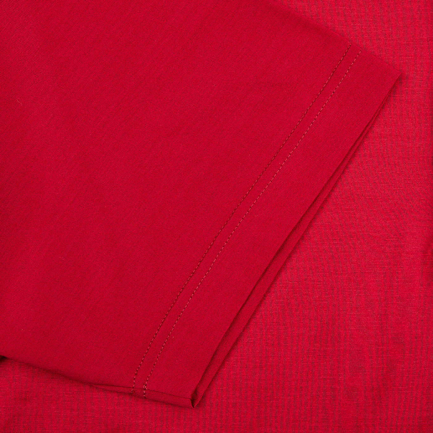 A close up of a Gran Sasso Raspberry Red Cotton Filo Scozia Polo Shirt.
