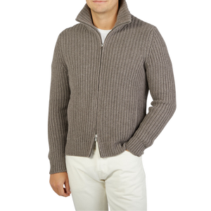 A man wearing a Gran Sasso Taupe Wool Cashmere Heavy Knitted Full-Zip Cardigan.