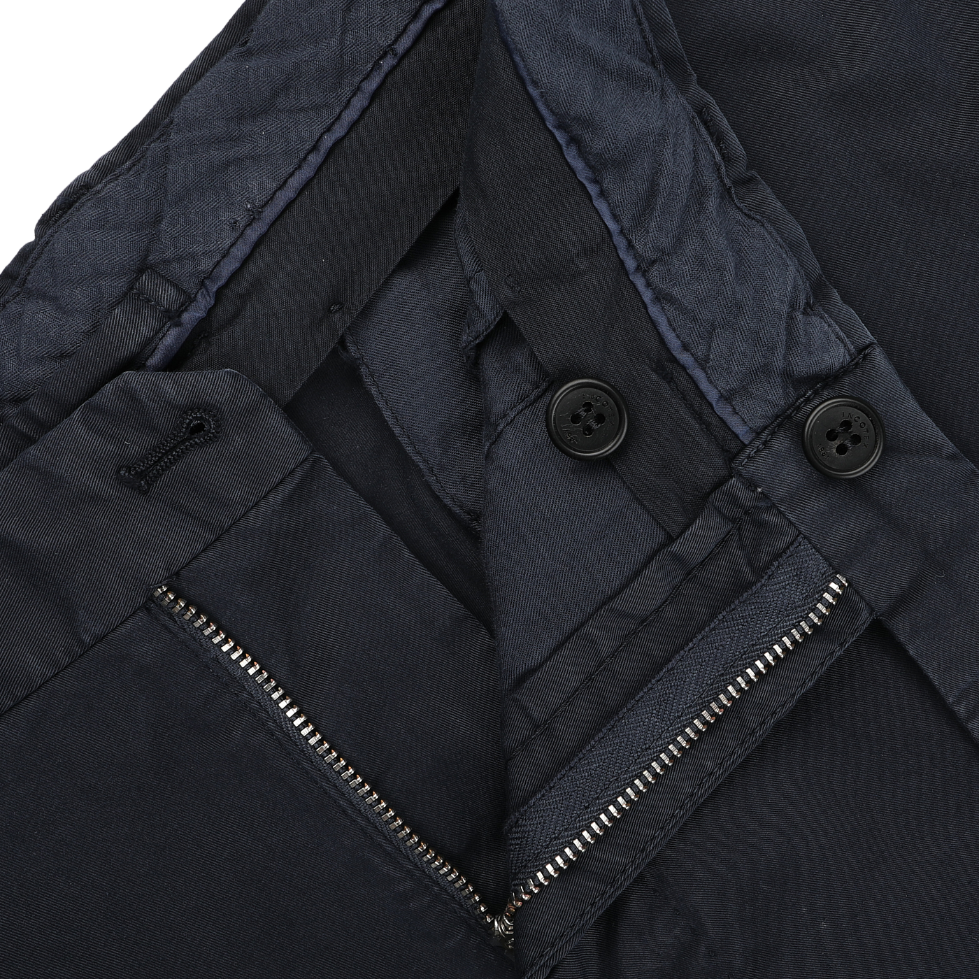 Close-up of Incotex Navy Blue Cotton Royal Batavia Regular Chinos highlighting the zipper, two buttons, and inner lining.