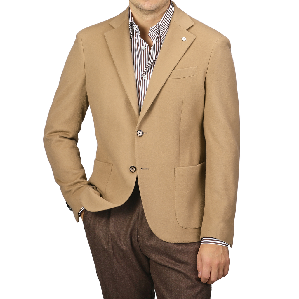 100% camel hair men’s blazer selling jacket, gray, made in South Africa, bottom front