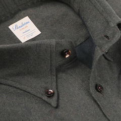 Close-up of the Dark Green Melange Cotton Flannel Slimline Shirt by Stenströms, showcasing its slimline cut and visible label on the collar.