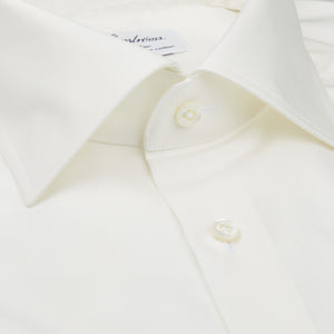 A close up of a Stenströms Off-White Cotton Twill Slimline Shirt, crafted from fine cotton twill.