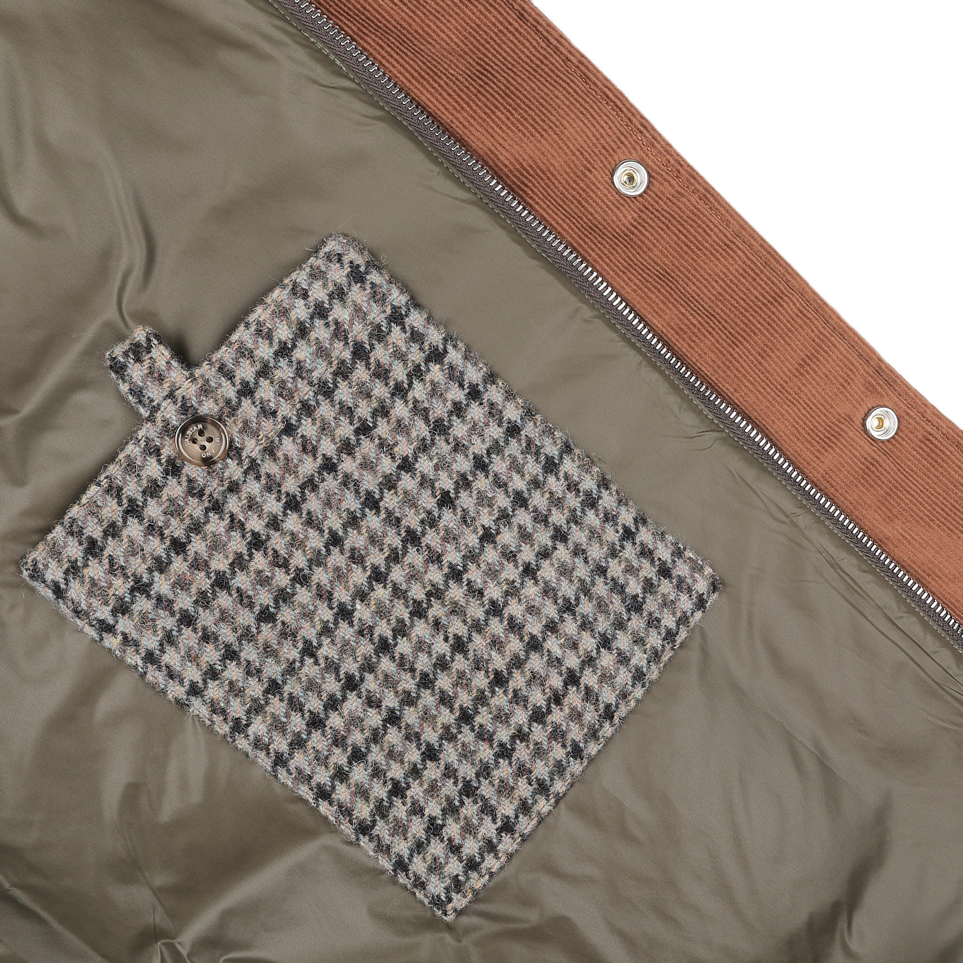 The Green Houndstooth Wool Tweed Padded Gilet by Valstar features a houndstooth virgin tweed patch with a button on its brown and green lining, enhanced by zipper and button accents. This exquisite design captures the charm of a seasonal gilet, proudly crafted in Italy.