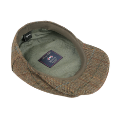 Green English Checked Tweed Ivy Contemporary Cap by Wigéns, made from pure wool tweed with a satin lining and finished with a blue branded Wigéns label inside.