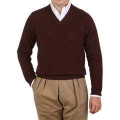 Alan Paine Raisin Brown Lambswool V-Neck Front