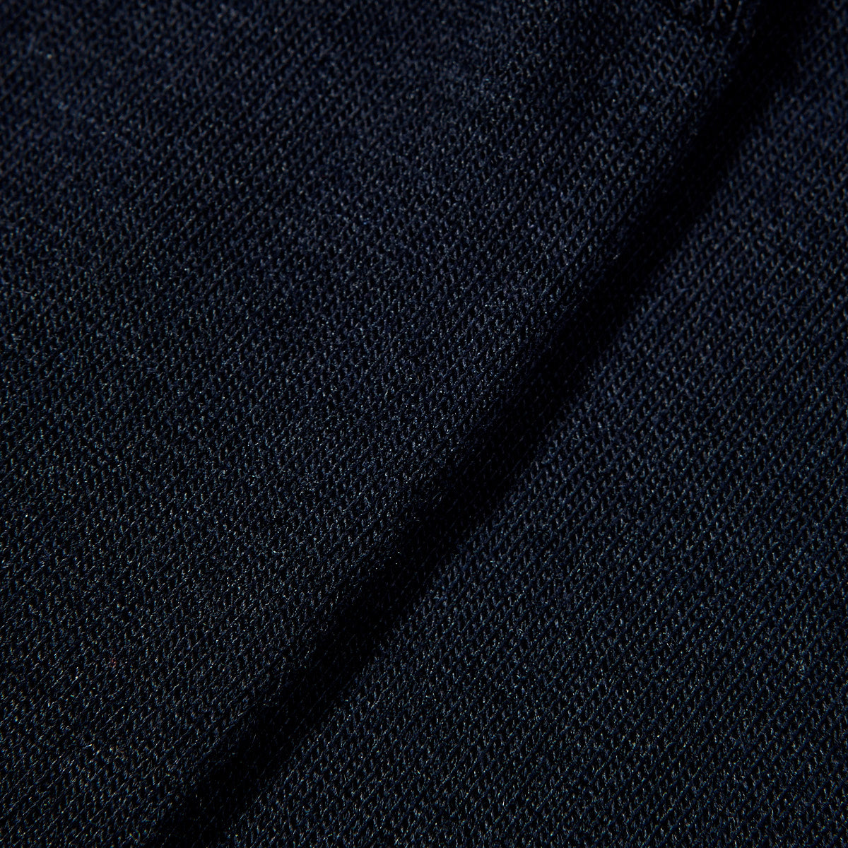 A close up image of Falke Navy Airport Wool Cotton Socks made of merino wool for temperature regulation.