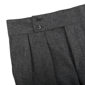 Luigi Bianchi Grey Wool Flannel Pleated Trousers EdgeLuigi Bianchi Grey Wool Flannel Pleated Trousers Edge